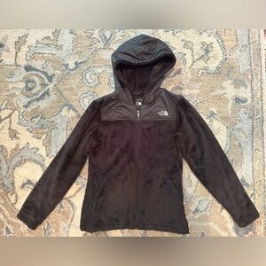 Black North Face fleece